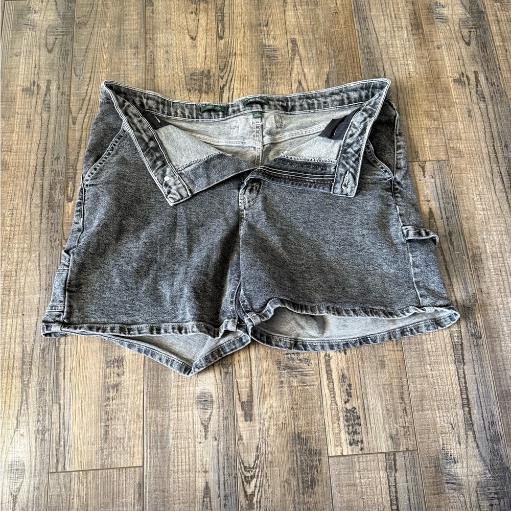 Wild Fable 5” Utility Shorts Size 16